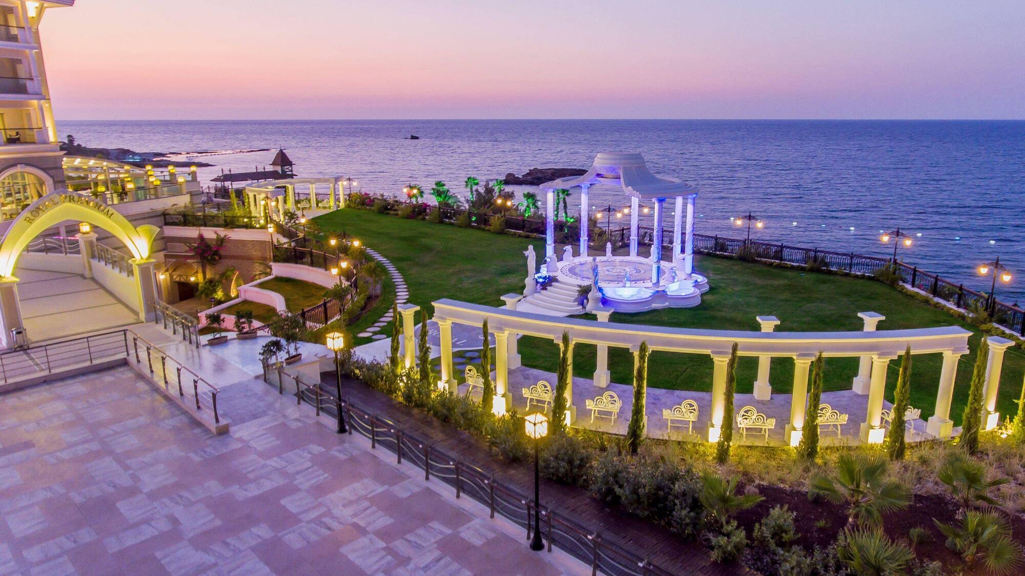 Merit Royal Hotel & Casino Karavas  Zewnętrze zdjęcie